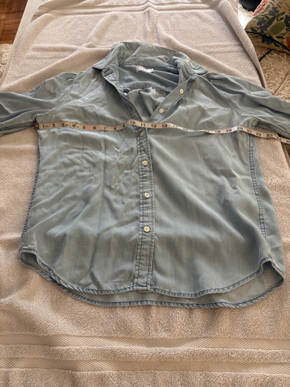 FRAME Denim Light Blue Chambray Button-Front shirt w/ puff sleeves from Neiman’s - Picture 8 of 11